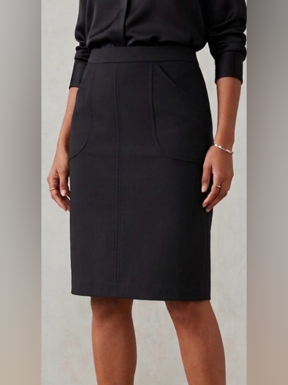 Victoria’s Secret body by Victoria stretchy Classic Black Pencil Skirt